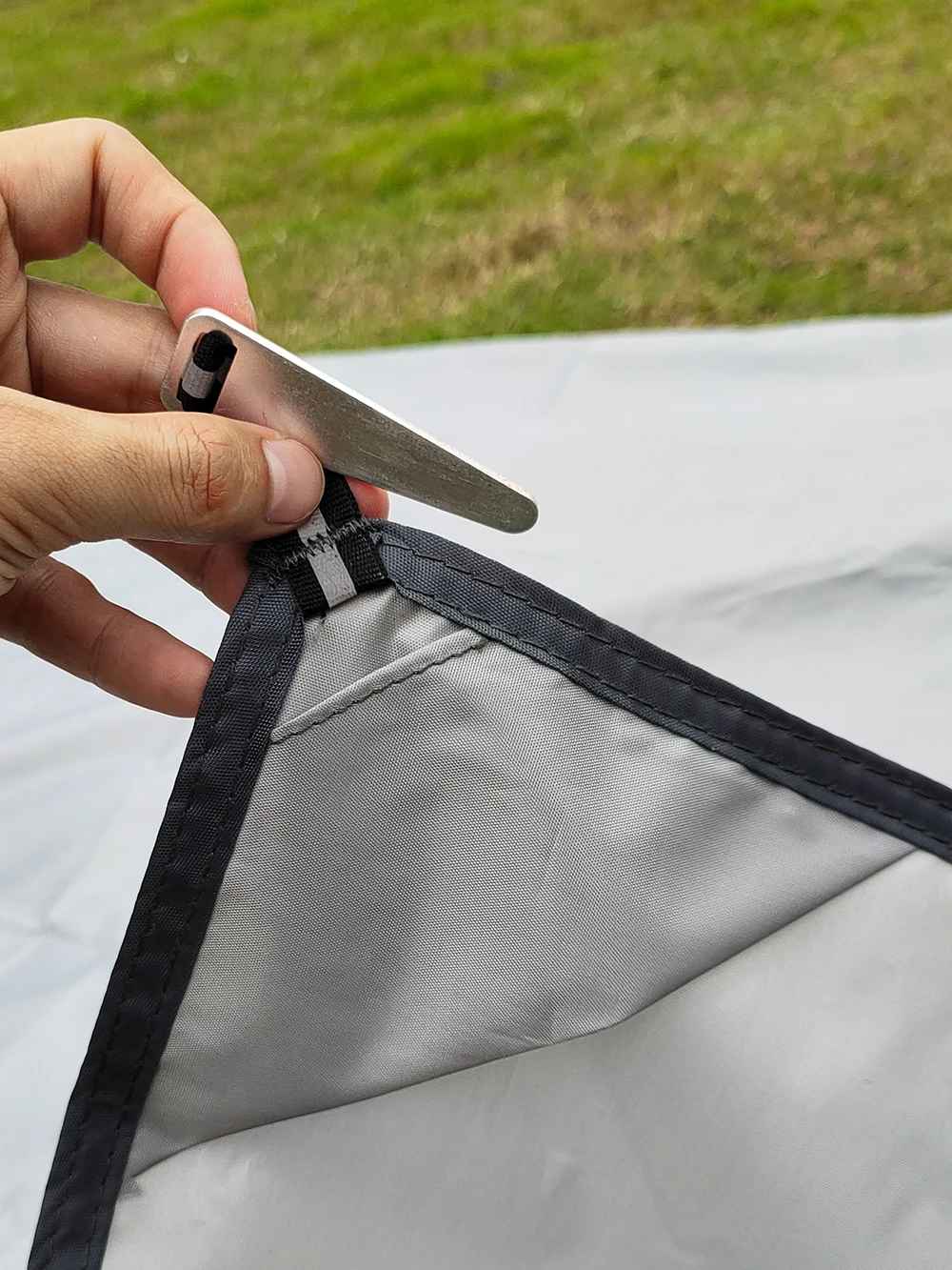 TAPETE IMPERMEÁVEL COM ESTACAS®