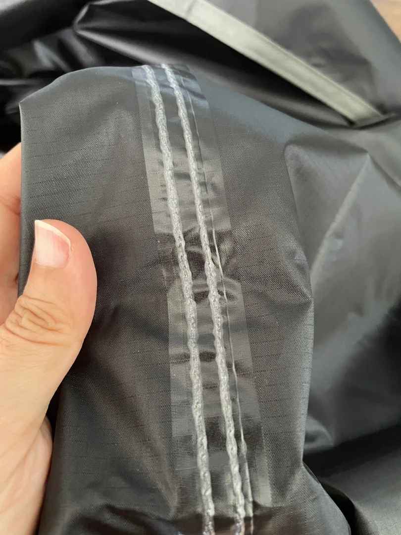 TAPETE IMPERMEÁVEL COM ESTACAS®